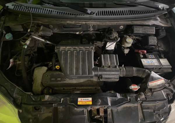 Suzuki Ignis cena 18900 przebieg: 119000, rok produkcji 2006 z Kraków małe 106